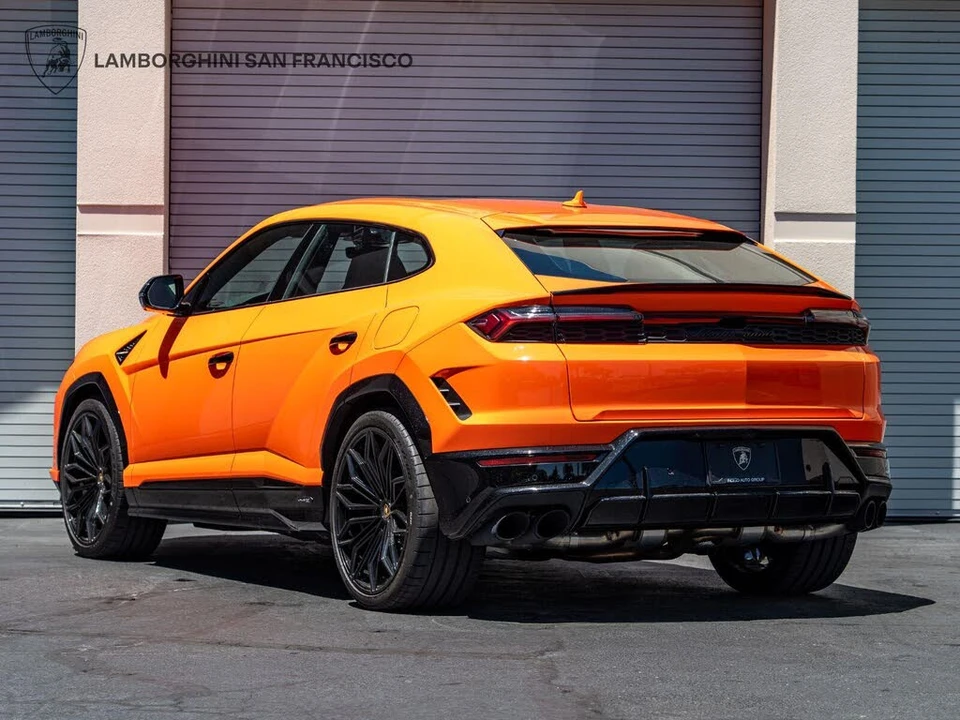 2025 Lamborghini Urus SE - Image 8 of 31