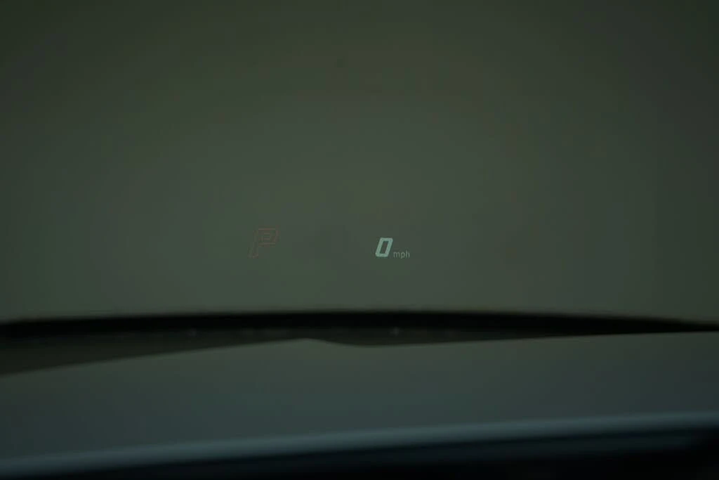 2025 Lamborghini Urus SE - Image 16 of 31