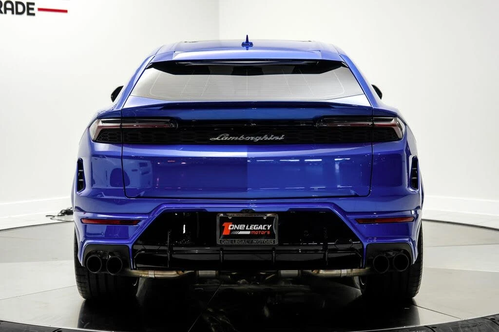 2025 Lamborghini Urus SE - Image 11 of 31