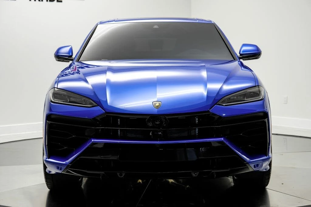 2025 Lamborghini Urus SE - Image 2 of 31