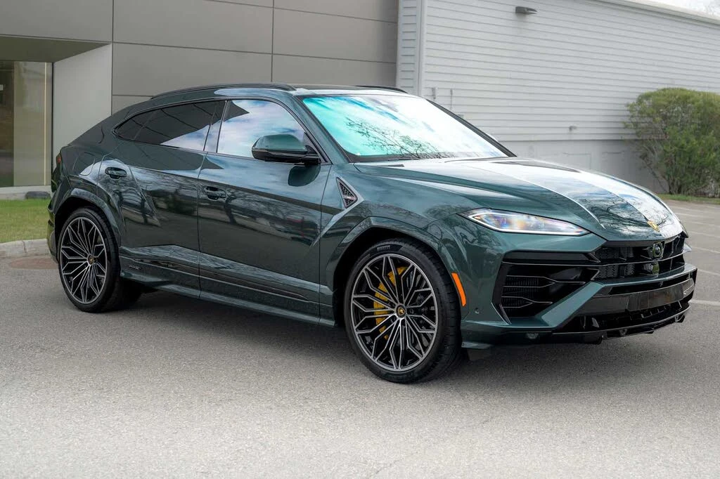 2025 Lamborghini Urus SE - Image 8 of 31