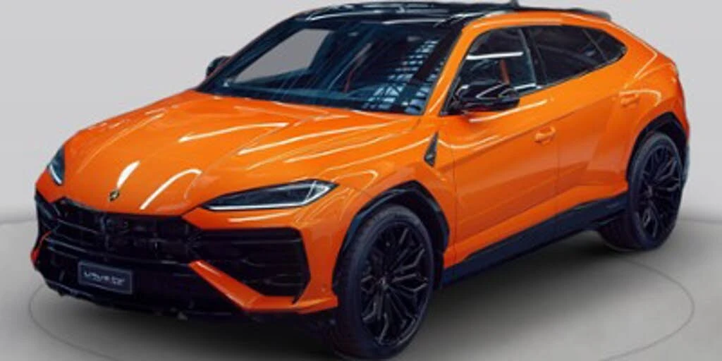 2025 Lamborghini Urus SE - Image 2 of 2