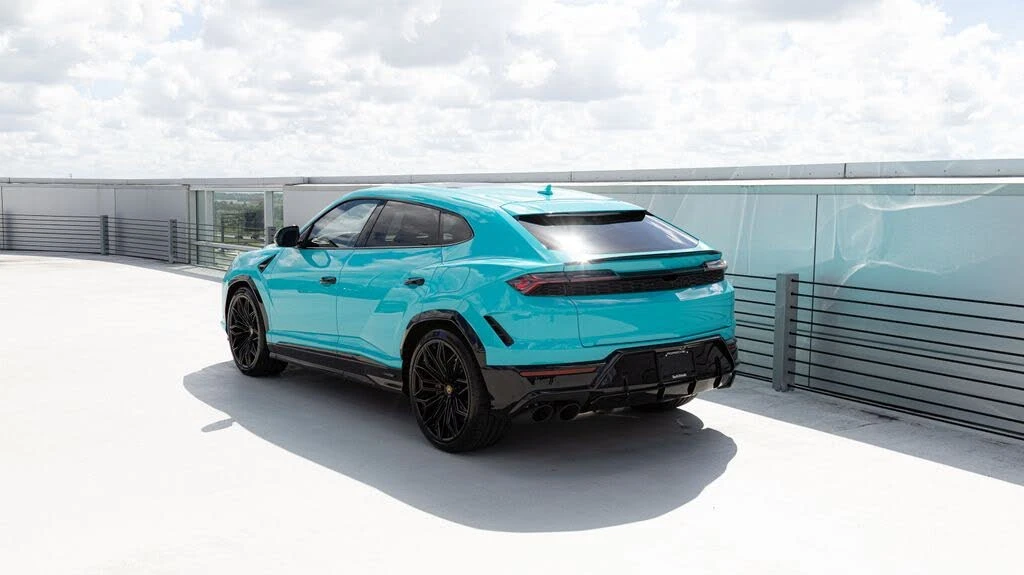 2025 Lamborghini Urus SE - Image 15 of 27