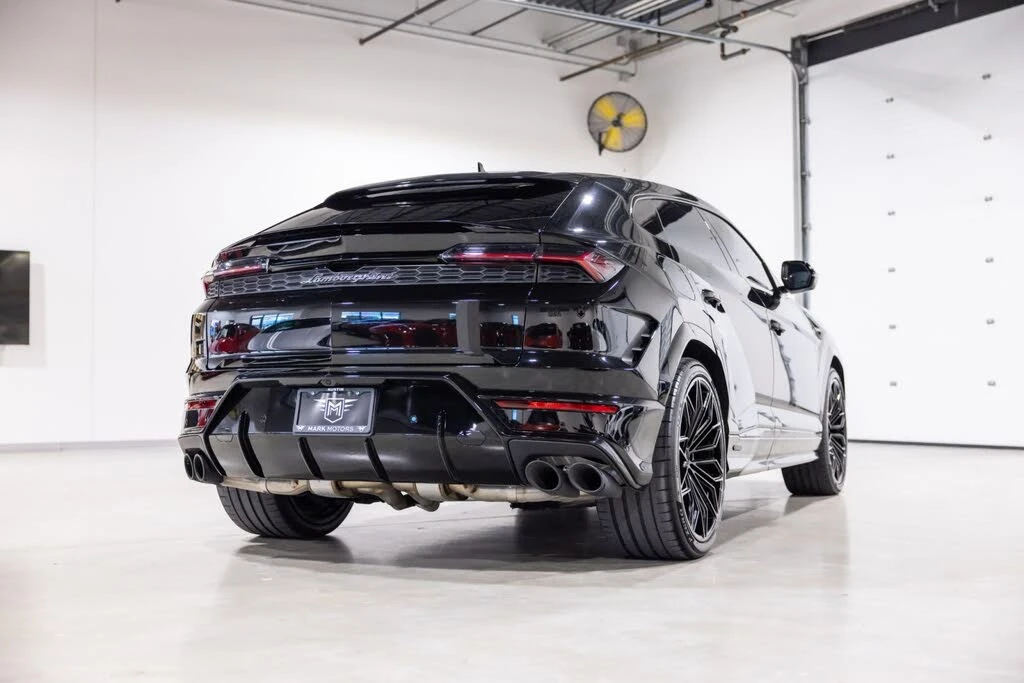 2025 Lamborghini Urus SE - Image 4 of 31