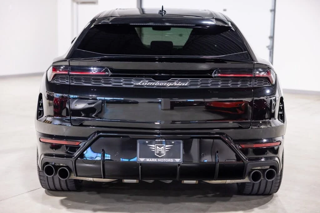 2025 Lamborghini Urus SE - Image 8 of 31