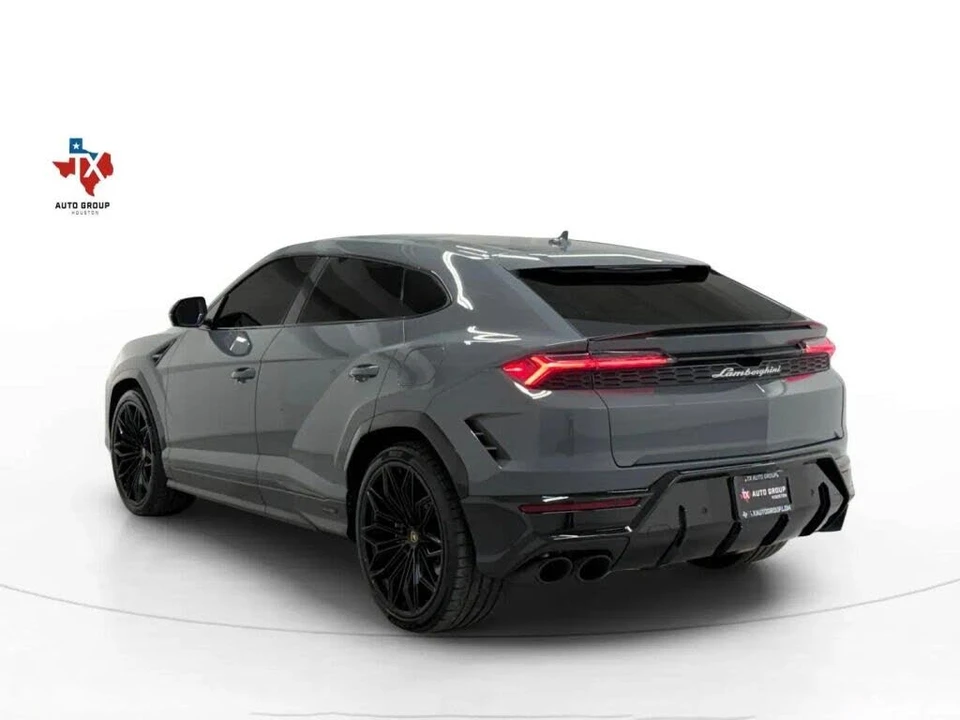 2025 Lamborghini Urus SE - Image 5 of 31