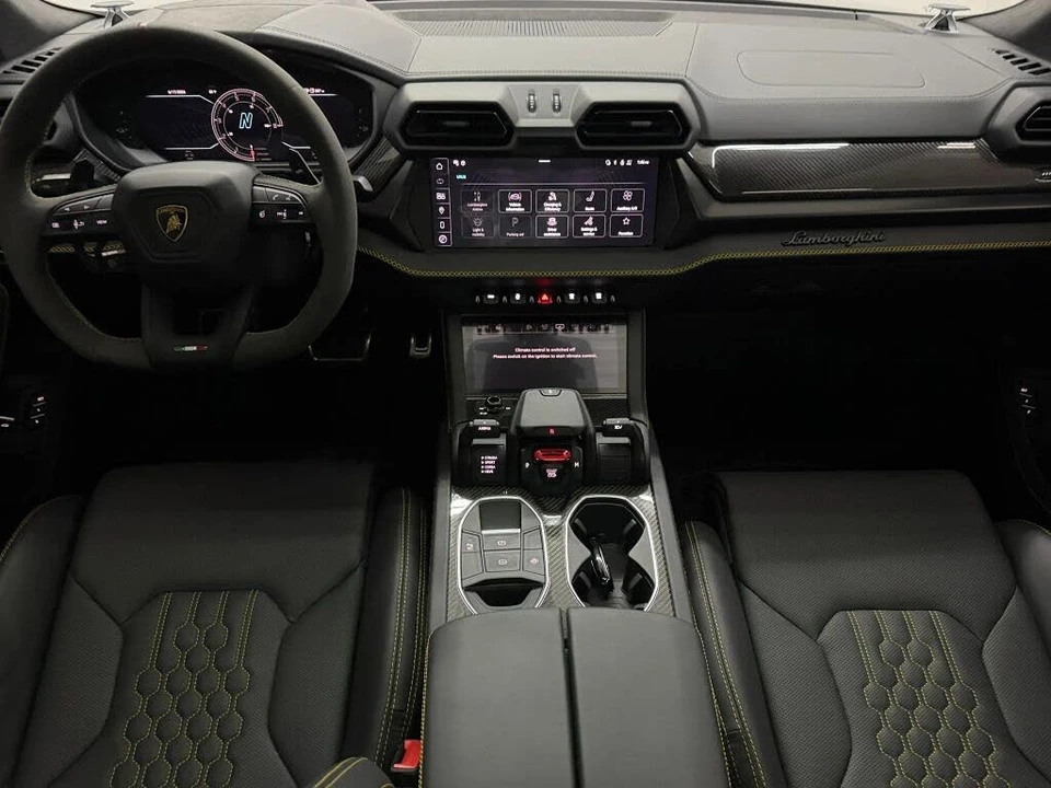 2025 Lamborghini Urus SE - Image 2 of 31