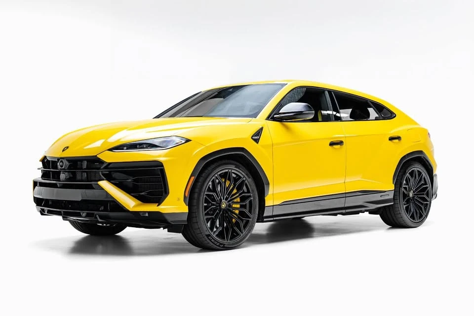 2025 Lamborghini Urus SE - Image 4 of 20