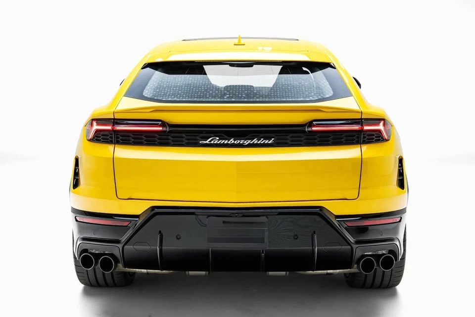 2025 Lamborghini Urus SE - Image 8 of 20