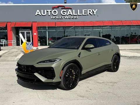 2025 Lamborghini Urus SE