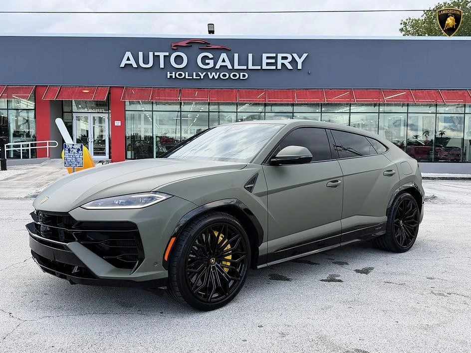 2025 Lamborghini Urus SE - Image 18 of 31
