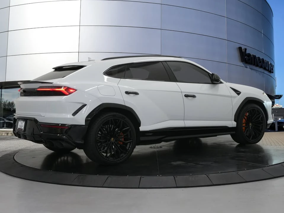 2025 Lamborghini Urus SE - Image 5 of 19