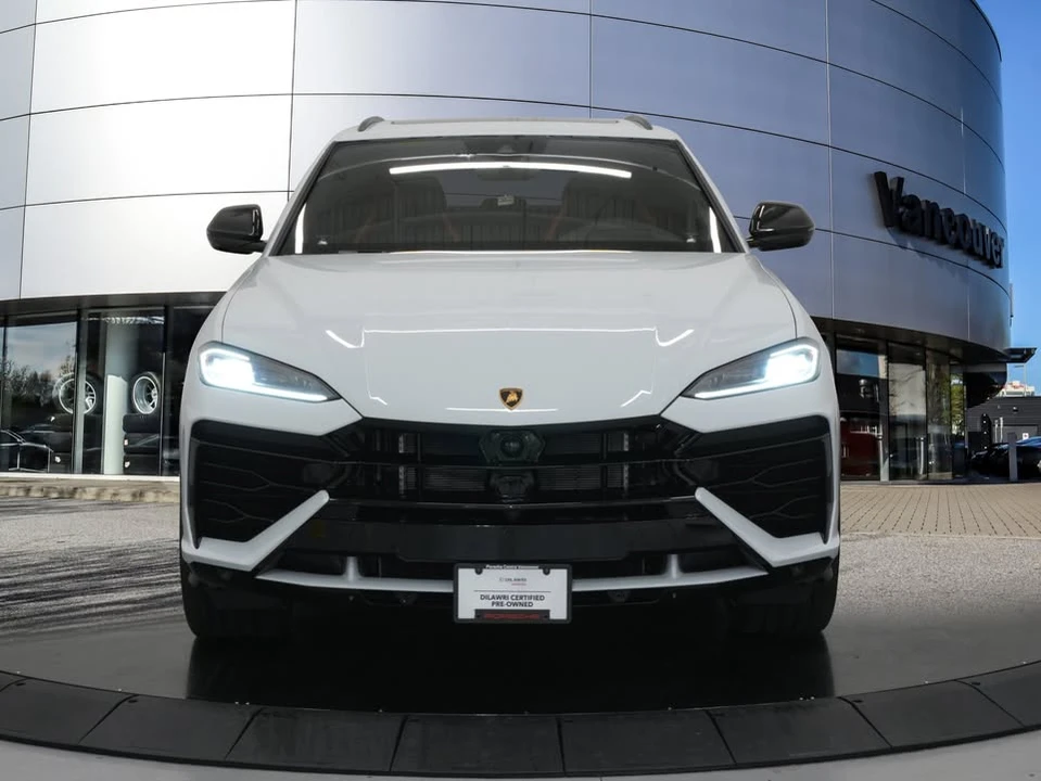 2025 Lamborghini Urus SE - Image 2 of 19