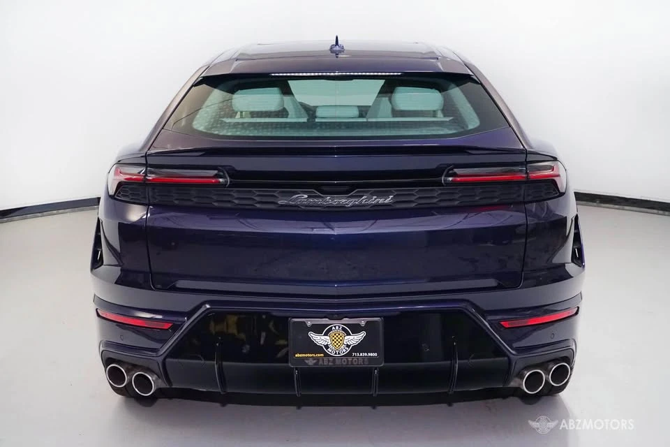 2025 Lamborghini Urus SE - Image 2 of 4