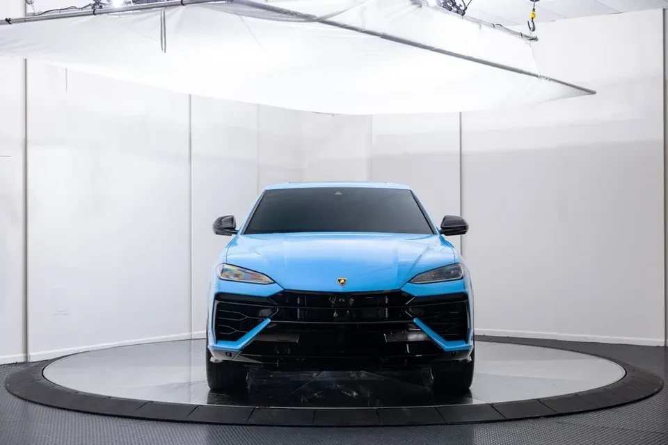 2025 Lamborghini Urus SE - Image 8 of 20