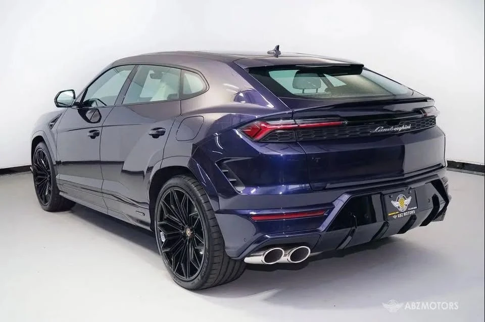 2025 Lamborghini Urus SE - Image 7 of 19