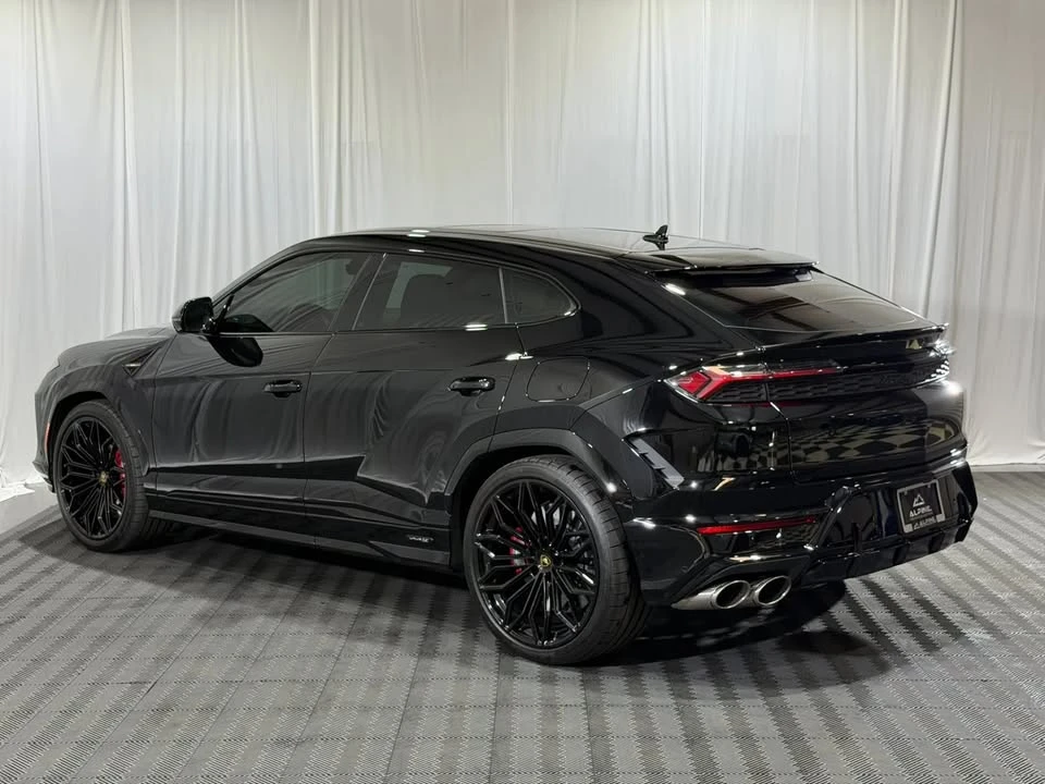 2025 Lamborghini Urus SE - Image 3 of 18