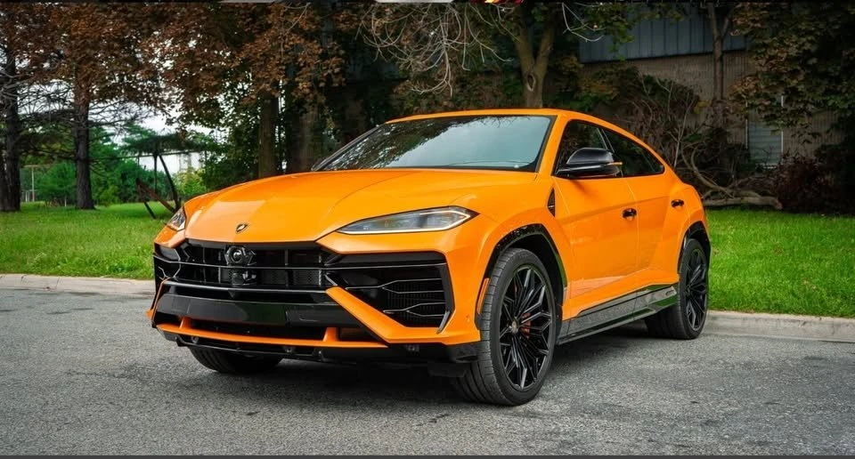 2025 Lamborghini Urus SE - Image 3 of 19