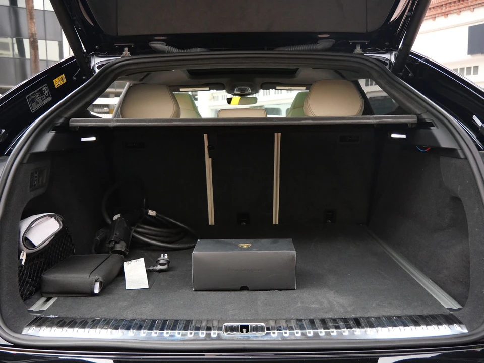 2025 Lamborghini Urus SE - Image 23 of 26