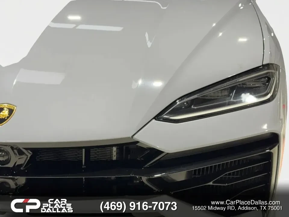 2025 Lamborghini Urus SE - Image 13 of 20