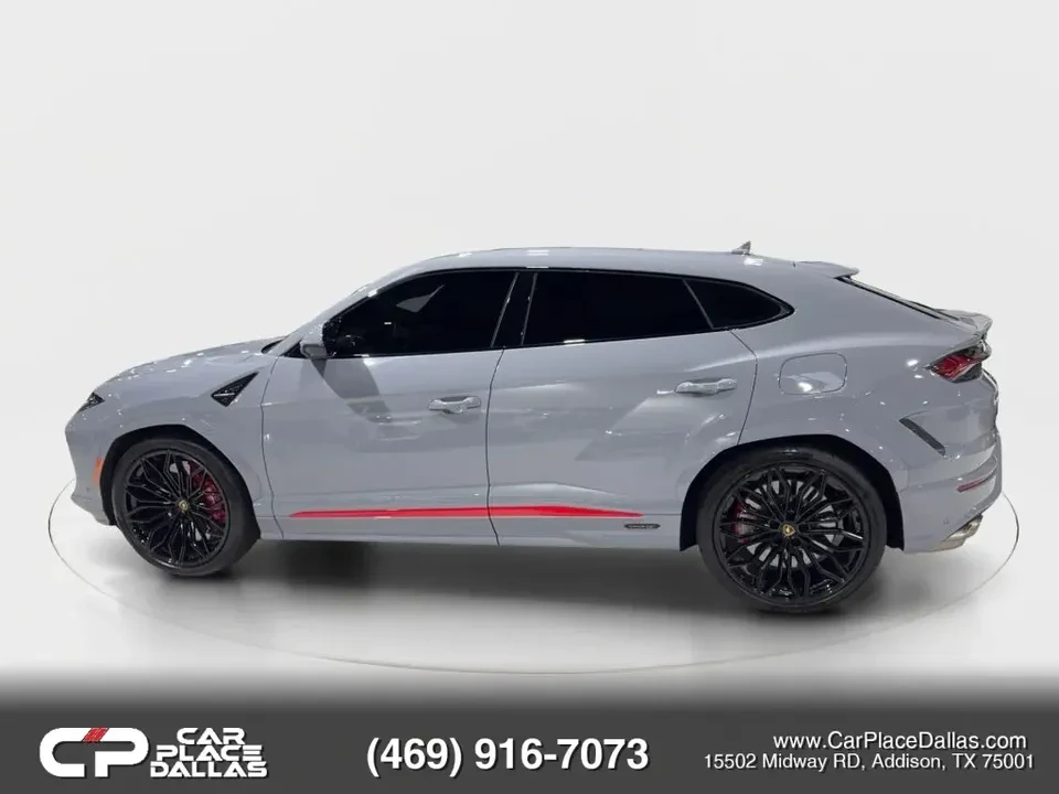 2025 Lamborghini Urus SE - Image 17 of 20