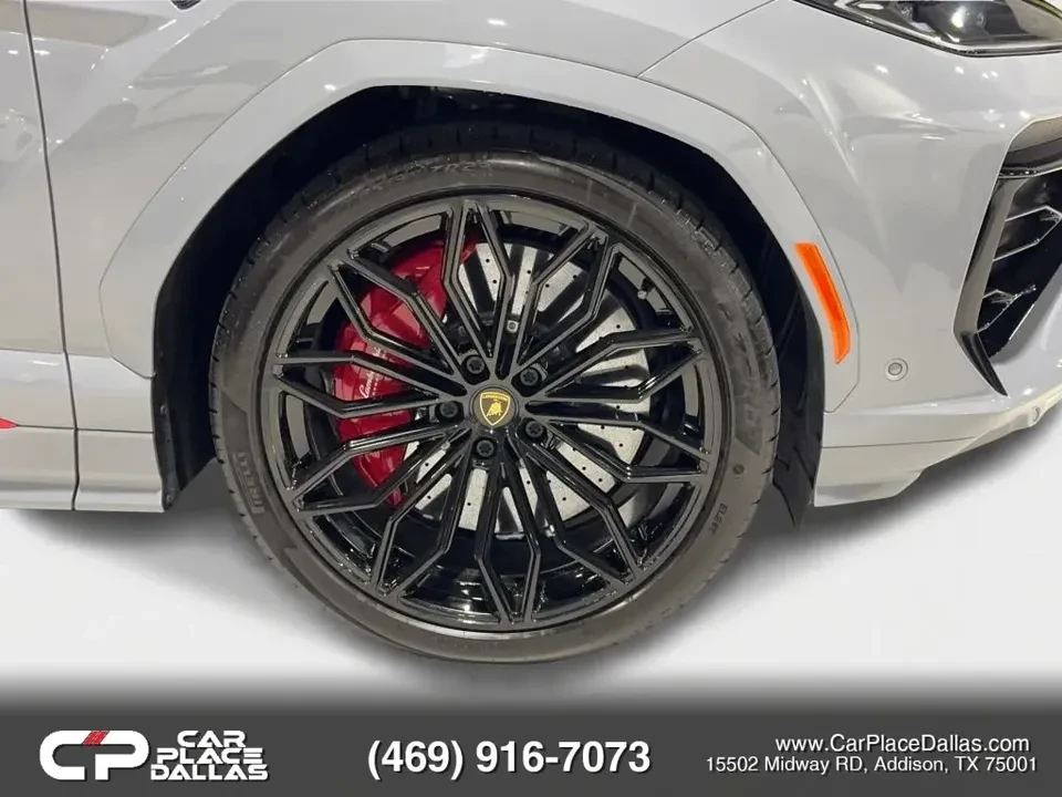 2025 Lamborghini Urus SE - Image 12 of 20
