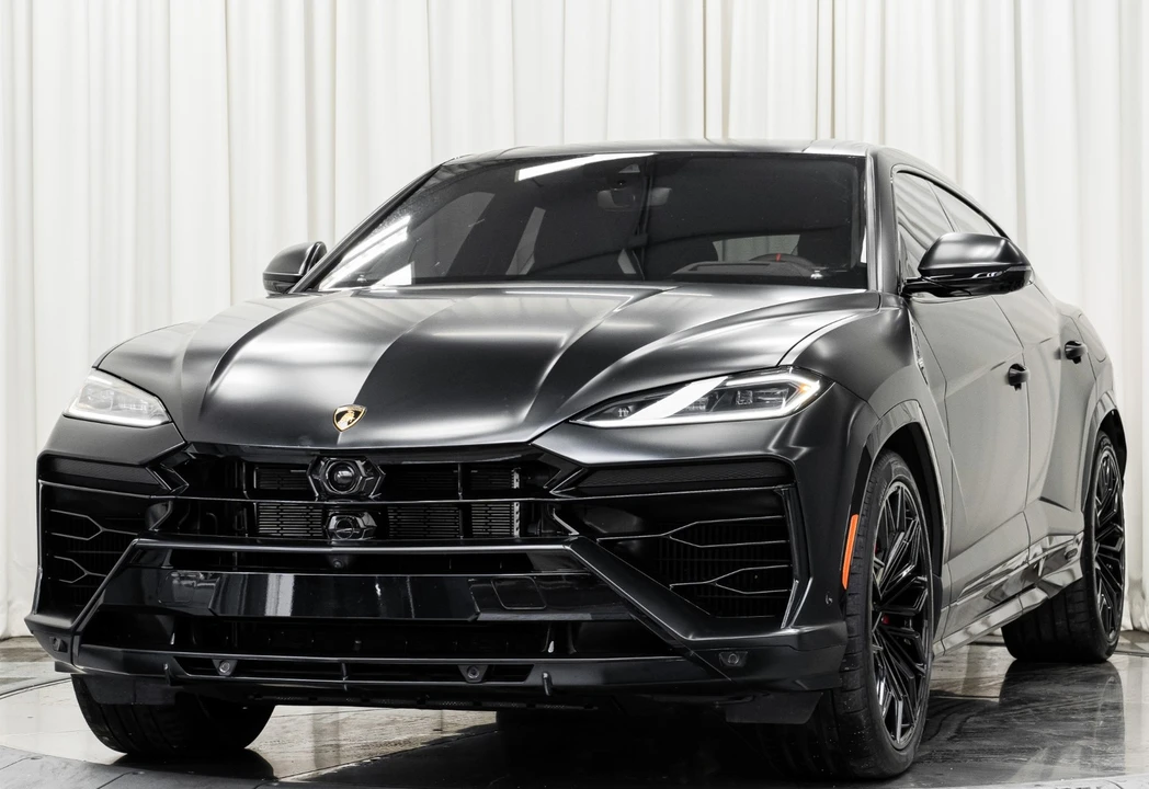 2025 Lamborghini Urus SE - Image 5 of 12