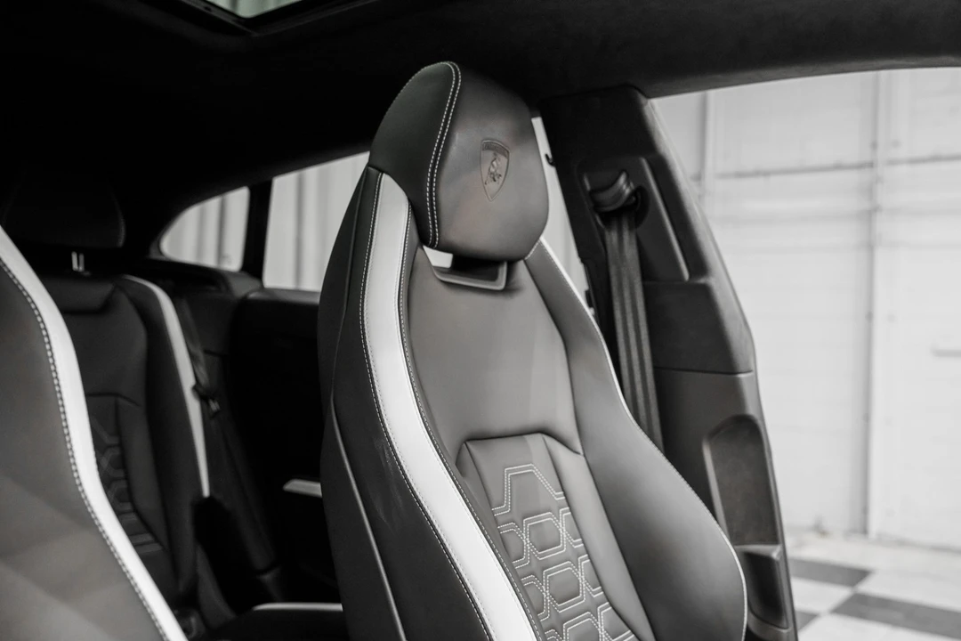 2025 Lamborghini Urus - Image 21 of 21