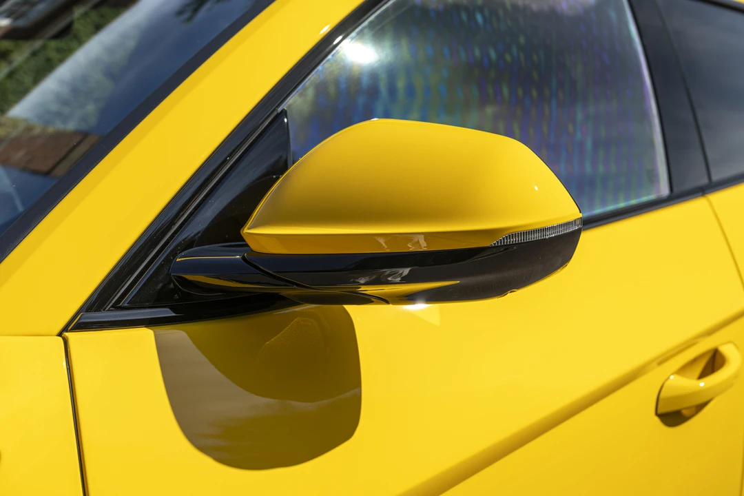 2025 Lamborghini Urus SE - Image 18 of 31