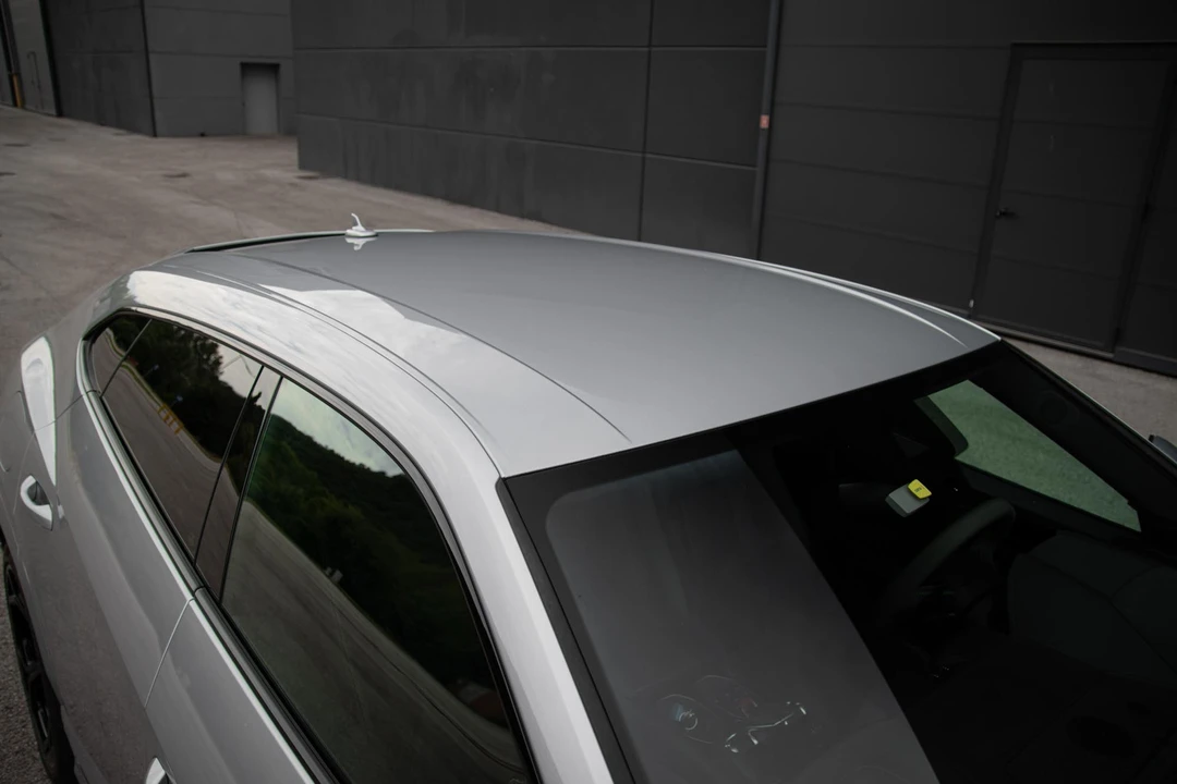 2025 Lamborghini Urus SE - Image 26 of 31