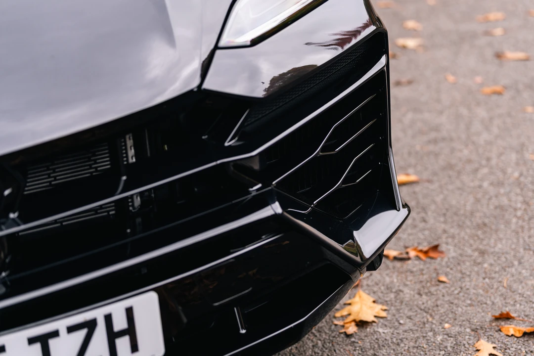 2025 Lamborghini Urus SE - Image 20 of 31