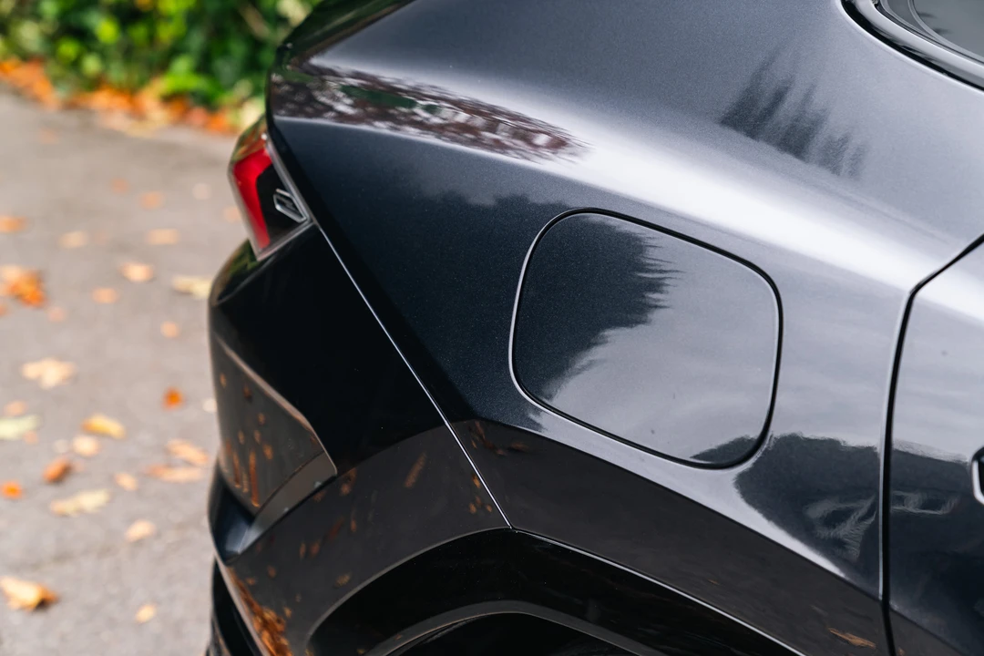 2025 Lamborghini Urus SE - Image 22 of 31