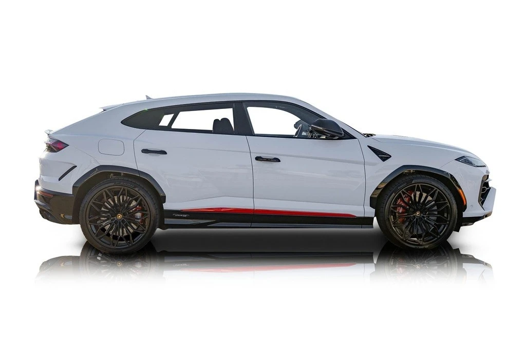 2025 Lamborghini Urus SE - Image 2 of 12