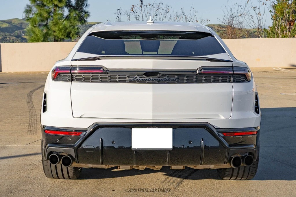 2025 Lamborghini Urus SE - Image 7 of 12