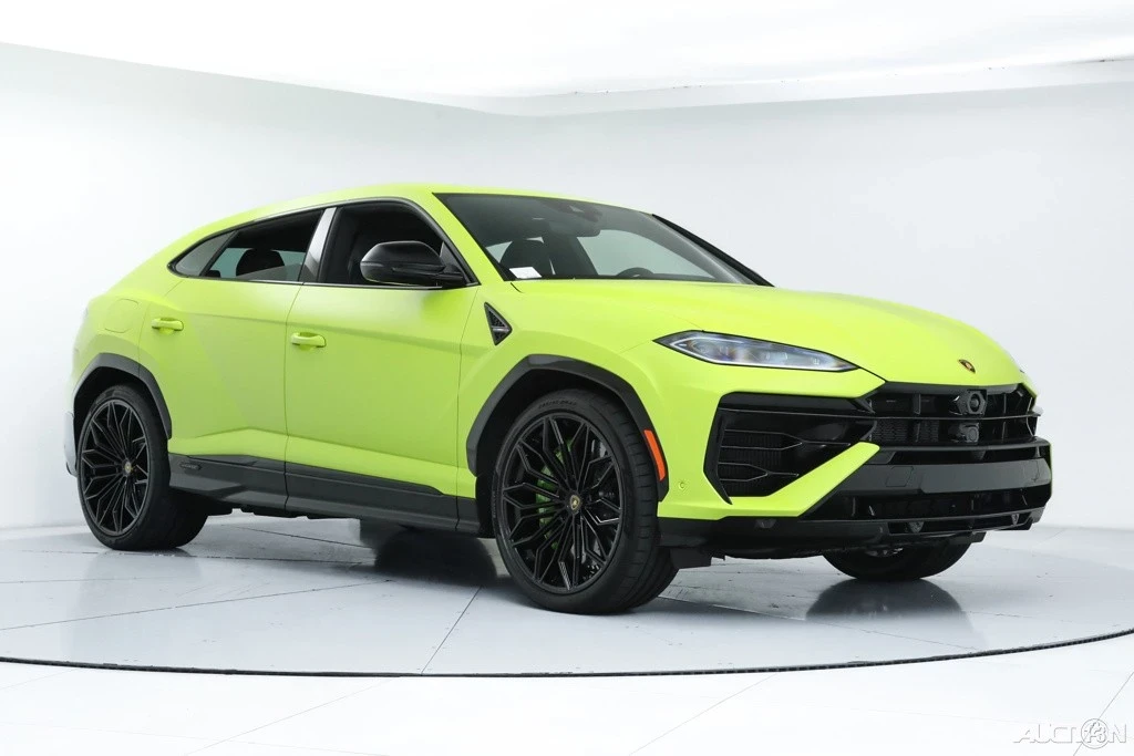 2025 Lamborghini Urus SE - Image 7 of 21