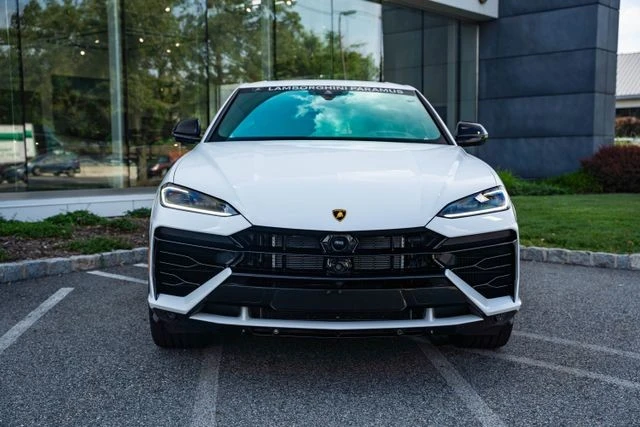 2025 Lamborghini Urus SE - Image 3 of 31