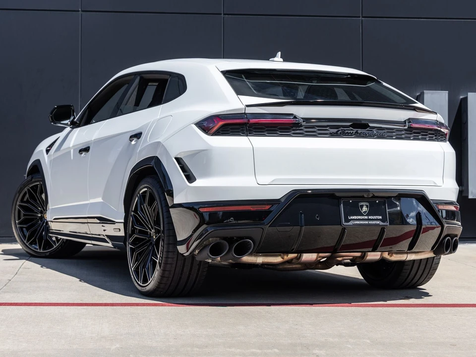 2025 Lamborghini Urus SE - Image 6 of 31