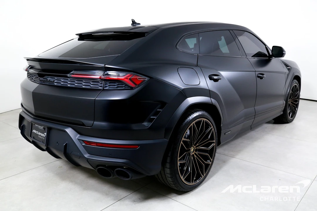 2025 Lamborghini Urus SE - Image 8 of 31