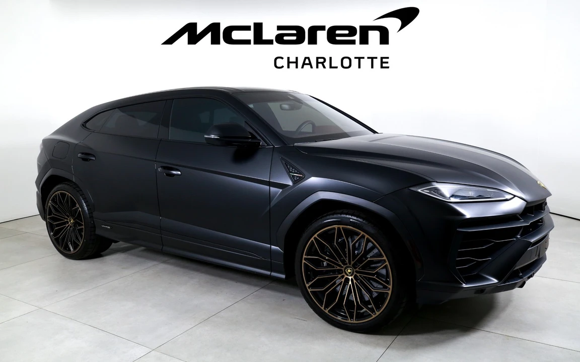 2025 Lamborghini Urus SE - Image 2 of 31
