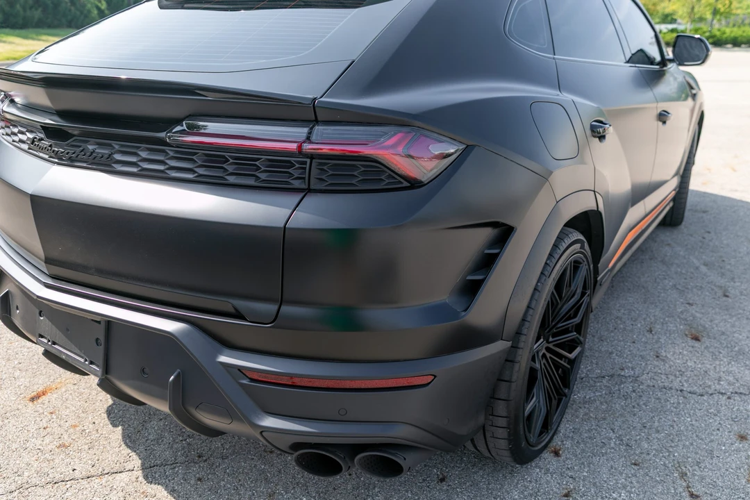 2025 Lamborghini Urus SE - Image 20 of 31