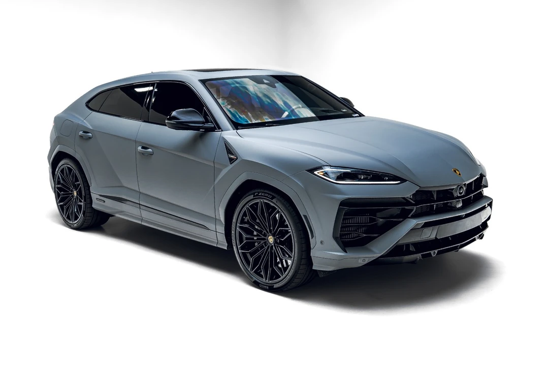 2025 Lamborghini Urus SE - Image 5 of 31