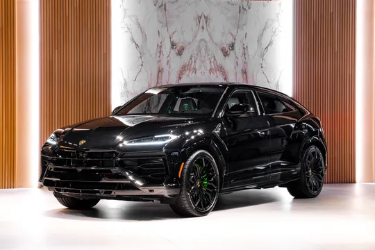 2025 Lamborghini Urus SE