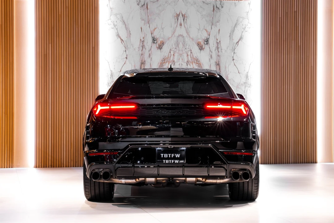 2025 Lamborghini Urus SE - Image 3 of 14