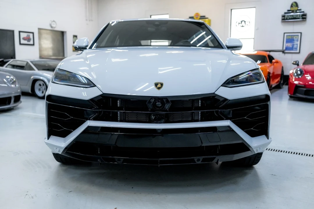 2025 Lamborghini Urus SE - Image 4 of 12