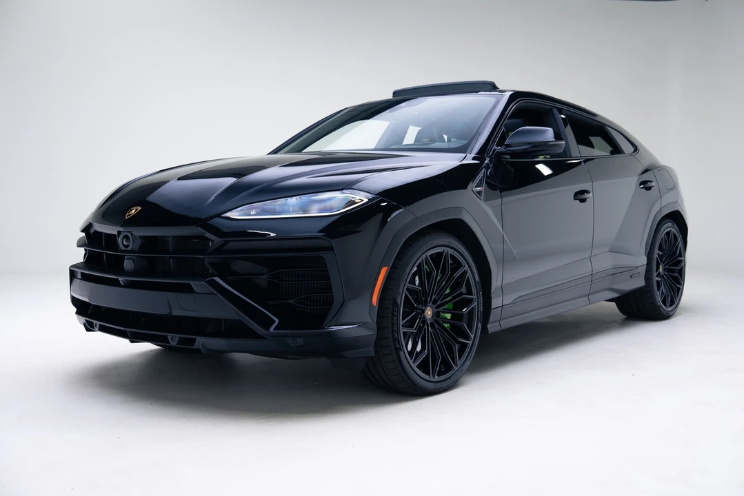 2025 Lamborghini Urus SE - Image 7 of 21