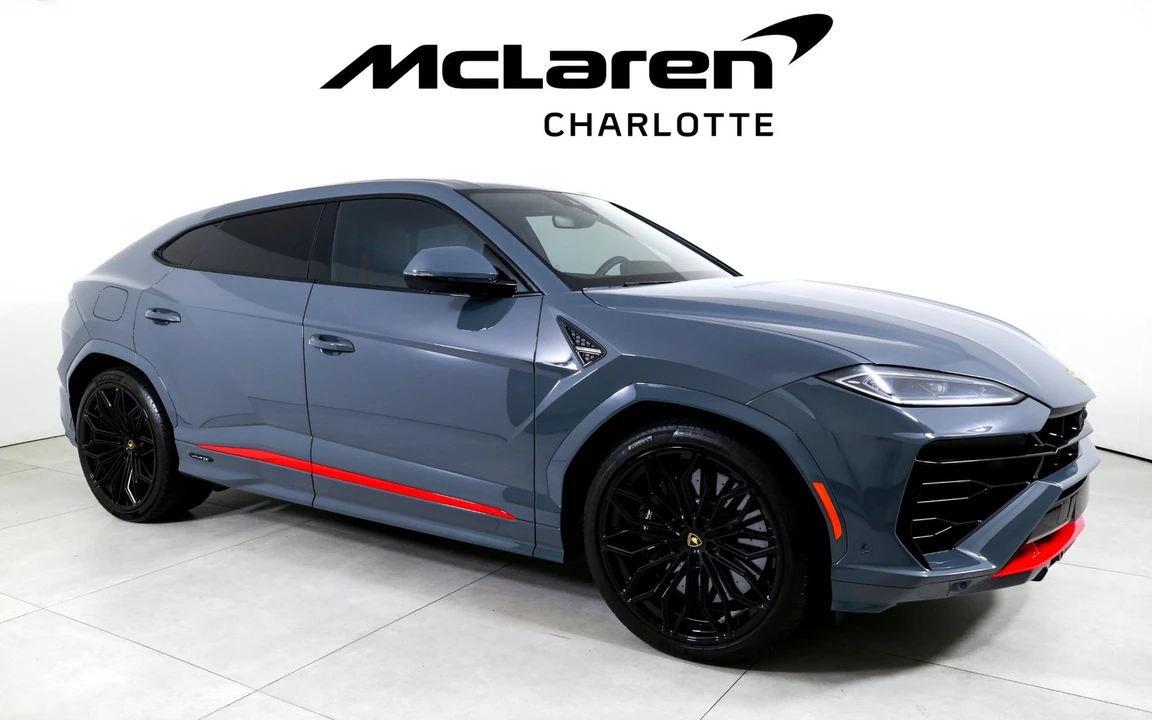 2025 Lamborghini Urus SE - Image 2 of 31