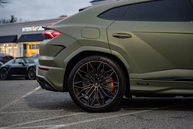 2025 Lamborghini Urus SE - Image 21 of 21
