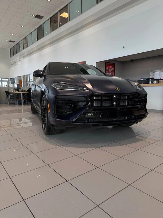 2025 Lamborghini Urus - Image 3 of 10