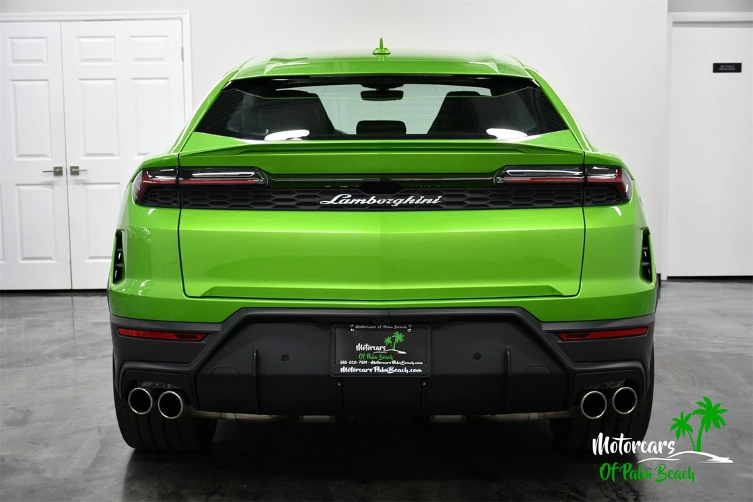 2025 Lamborghini Urus - Image 9 of 21