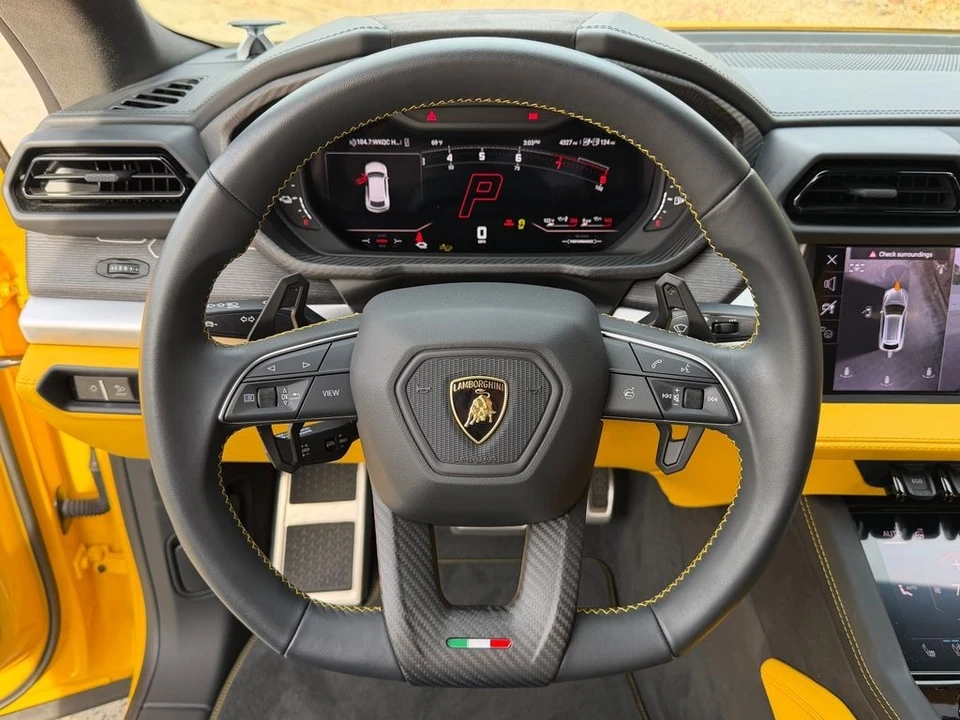 2025 Lamborghini Urus - Image 21 of 21
